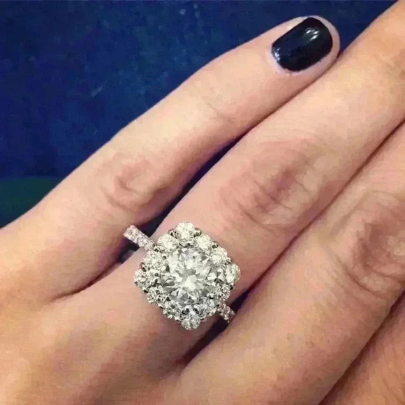 💕925 Silver Plated Round Radiant White CZ Noble Spirit Ring, GPMB1430 - Picture 4 of 5